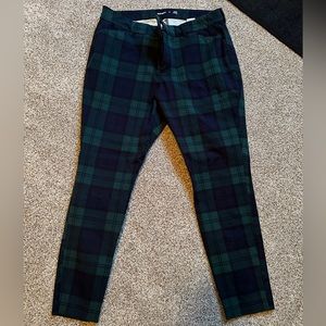 Old Navy High Rise Pixie Pants - Size 16